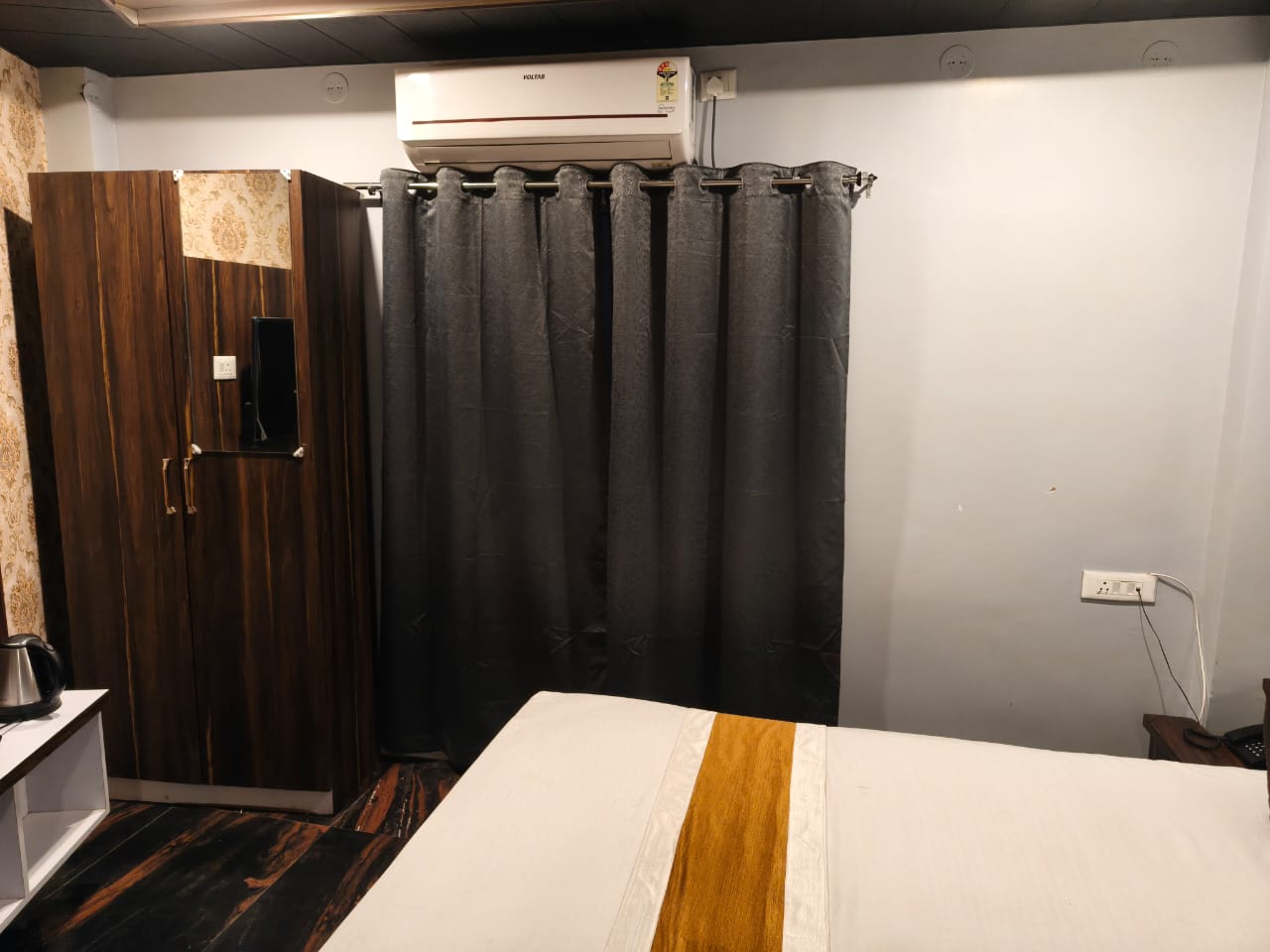Room detail